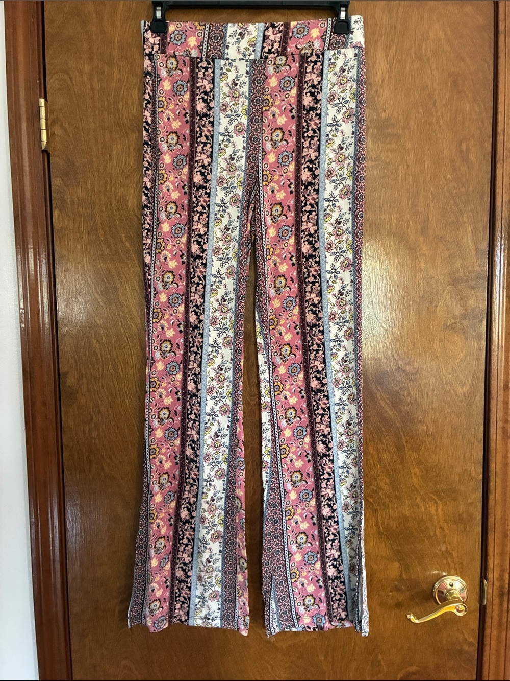 Maurices Pink and Black Floral Stripe Wide-Leg Pants Size Large